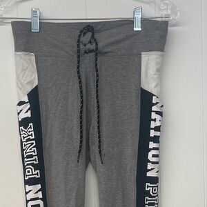 Victoria’s Secret PINK Nation Jogger Pants Gray Black White Size Small Logo Side